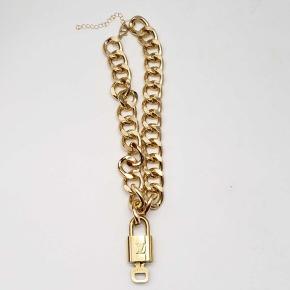 Authentic Louis Vuitton Lock and Key Gold Color with Gold Plated Chain Necklace - Picture 2 of 8